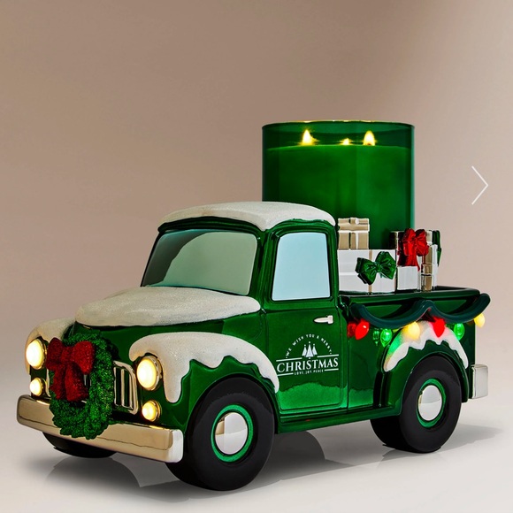 Bath & Body Works Holiday Candle Holder - Picture 2 of 9